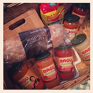 ragu-hamper.JPG